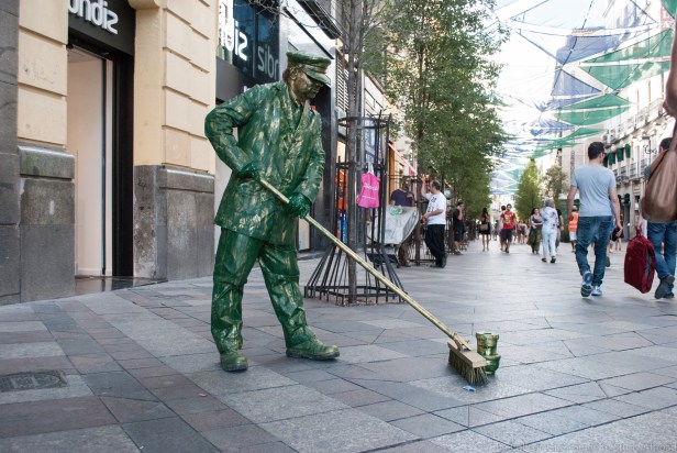 Human Statues of Madrid (2 of 10)